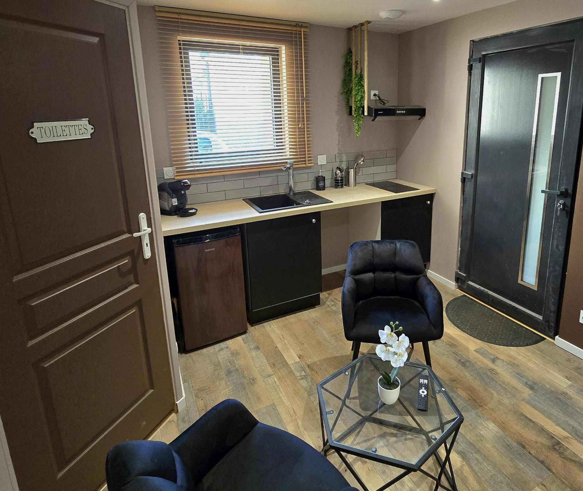 Appartement Chambre Cosy - Jacuzzi - Little Room Вандом Экстерьер фото
